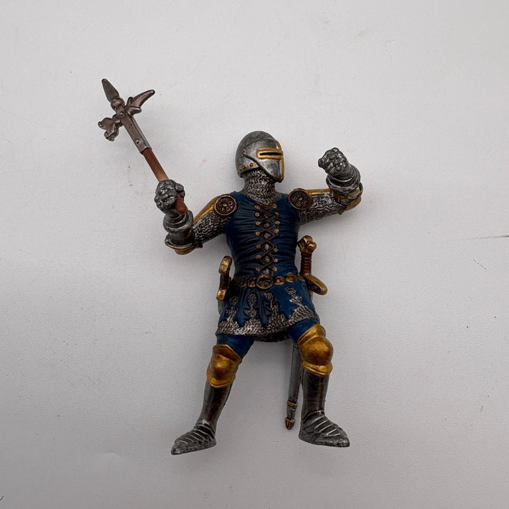 Schleich 2003 Medieval Knight Figure Blue Silver Armor‎ Poleaxe 70019